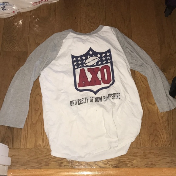 6 AXO shirts and bracelet - Picture 4 of 10